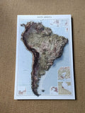 Maqueta relieve Sudamérica del Times Atlas con topografía detallada de los Andes, sin marco, con paneles de detalle