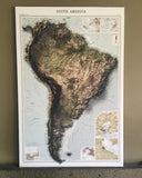 Maqueta relieve Sudamérica del Times Atlas con topografía detallada de los Andes, sin marco, con paneles de detalle